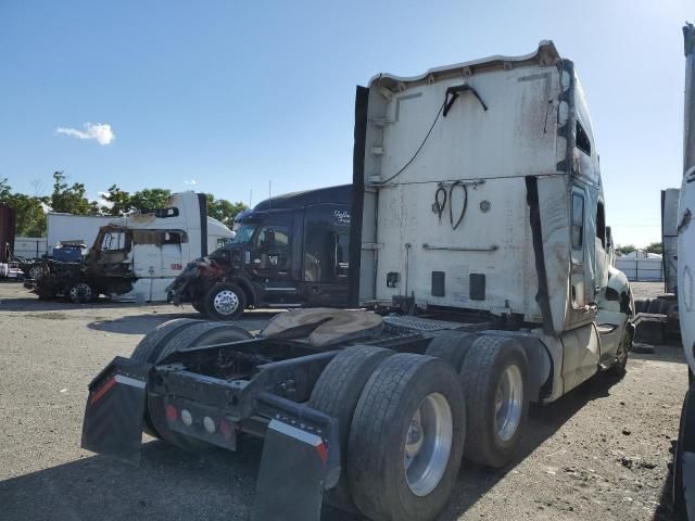 2017 Kenworth T680 Semi Truck