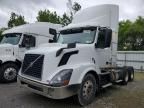 2014 Volvo VNL Semi Truck