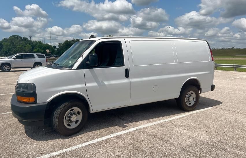 2021 Chevrolet Express G2500