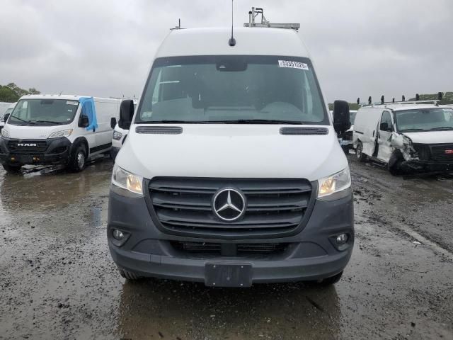 2021 Mercedes-Benz Sprinter 2500