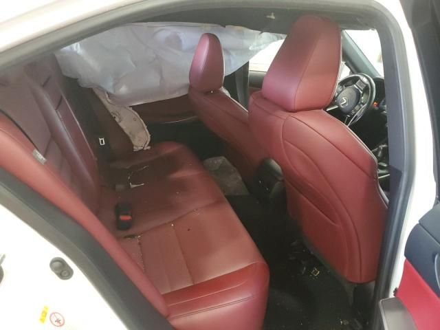 2018 Lexus IS 300