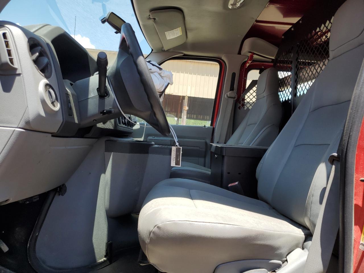 2014 Ford Econoline E250 van