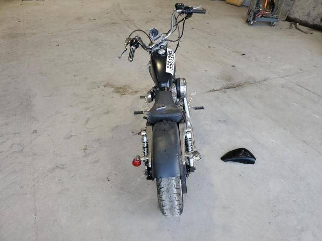 2012 Harley-Davidson XL1200 V