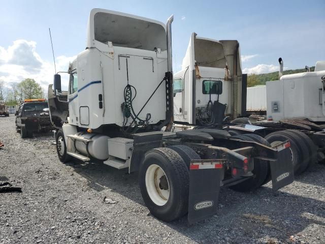 2010 Freightliner Columbia Semi Truck