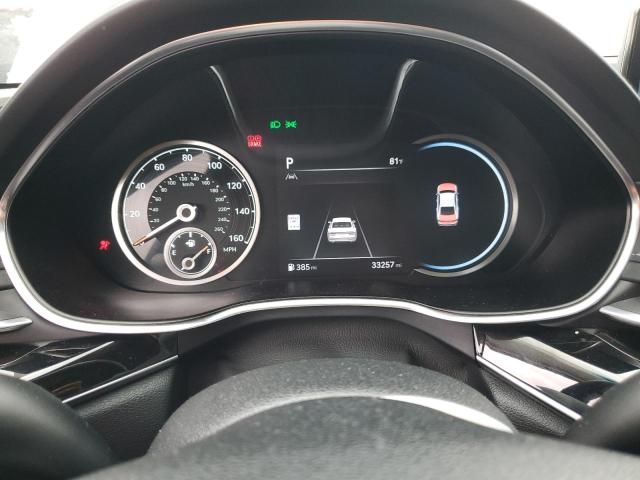 2023 Genesis G80 Base