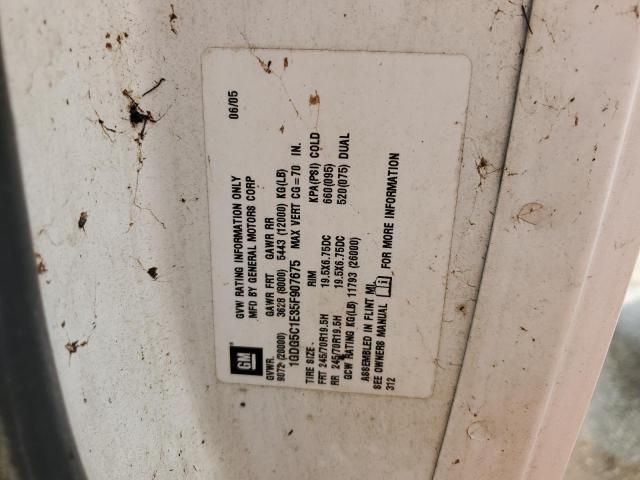 2005 GMC C5500 C5C042