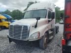 2016 Freightliner Cascadia 125 Semi Truck