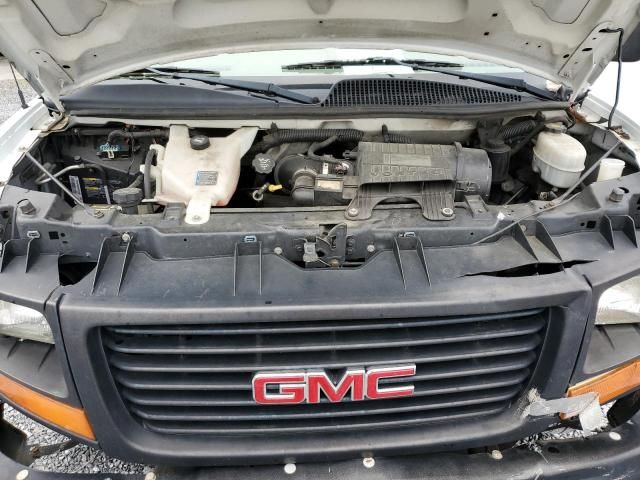 2011 GMC Savana G2500