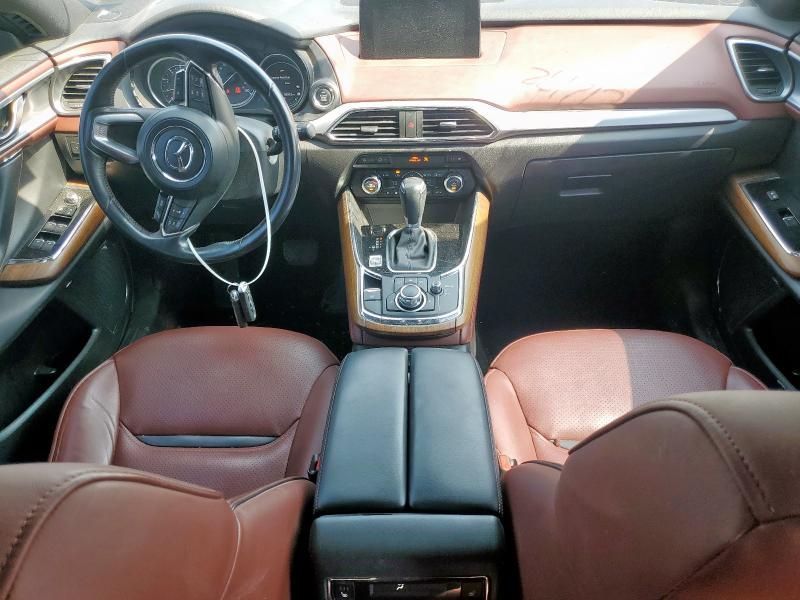 2018 Mazda CX-9 Signature