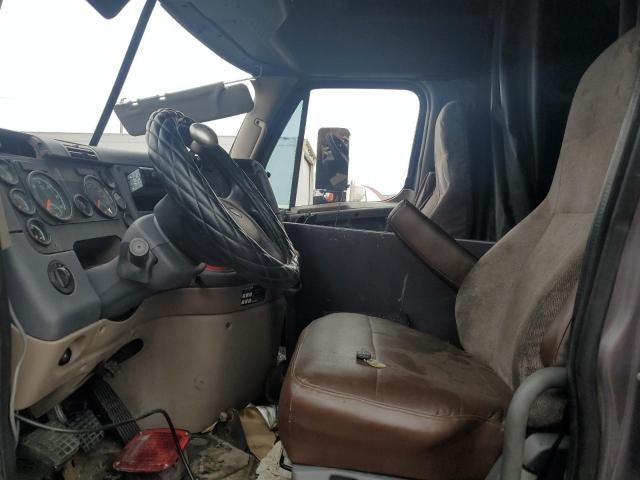 2017 Freightliner Cascadia 125