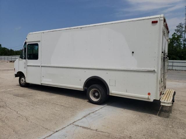 2004 Ford Econoline E350 Super Duty Stripped Chass