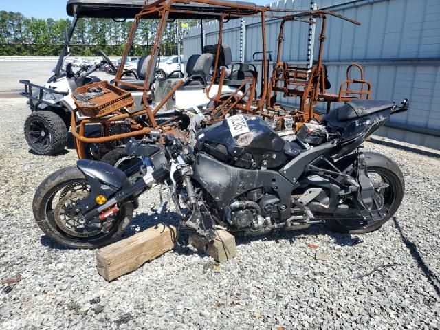 2024 Kawasaki ZX1002 L