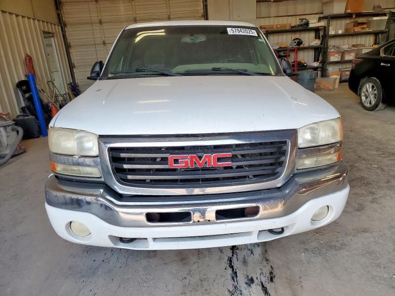 2007 GMC New Sierra C1500 Classic
