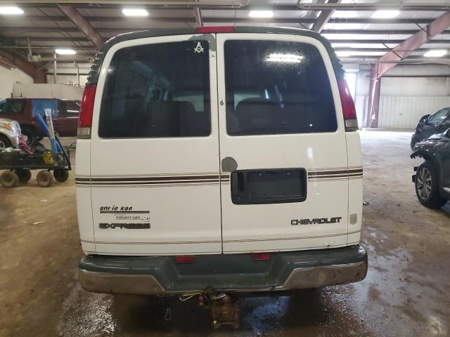 2000 Chevrolet Express G1500