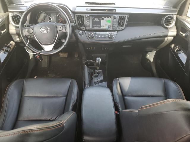2016 Toyota Rav4 SE