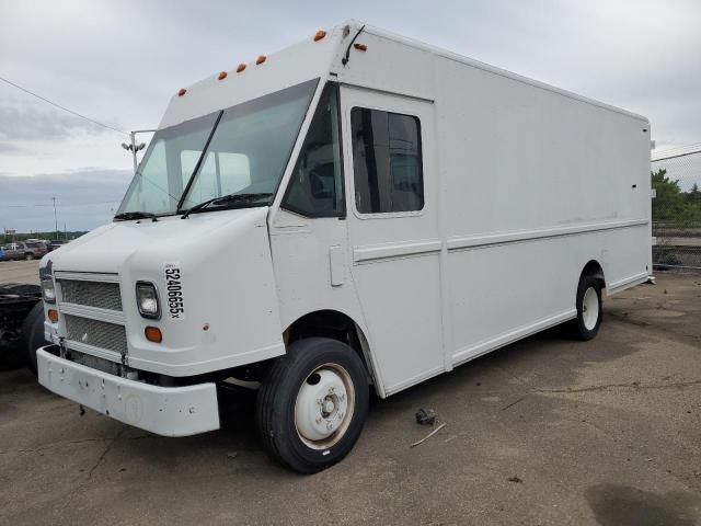 2001 Freightliner Chassis M Line WALK-IN Van