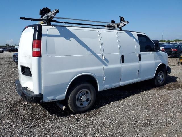 2017 Chevrolet Express G2500