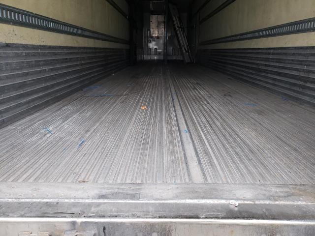 2013 Utility VS2RA Refrigerated Van Trailer