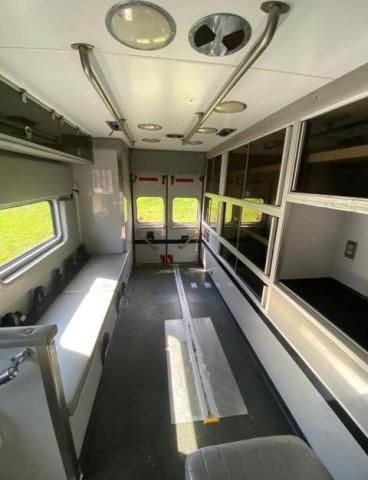 2015 International 4000 4300 LP