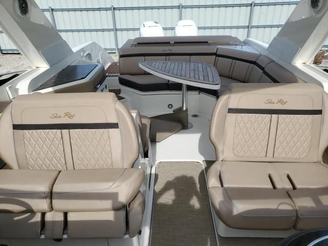 2017 Sea Ray Boat
