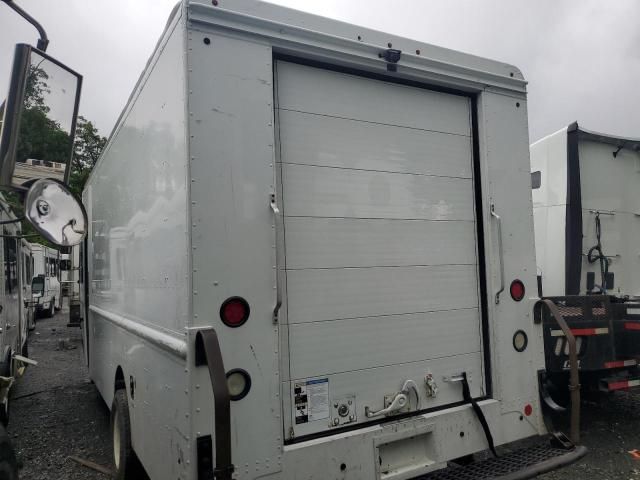 2016 Ford Econoline E450 Super Duty Commercial Stripped Chas