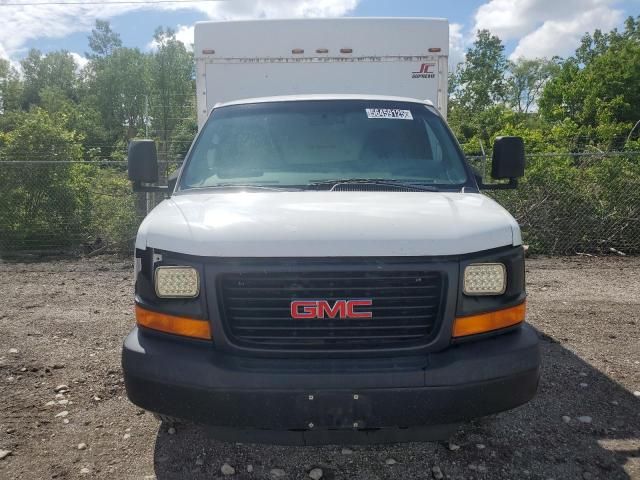 2013 GMC Savana Cutaway G3500