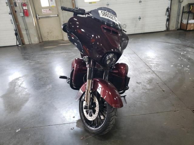 2019 Harley-Davidson Flhxse