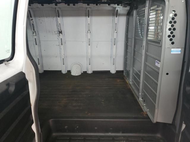 2017 Chevrolet Express G2500