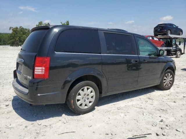 2010 Chrysler Town & Country LX