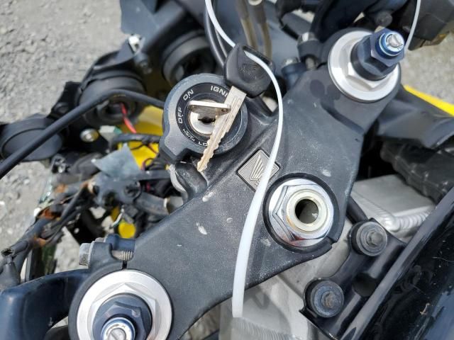 2001 Honda CBR900 RR