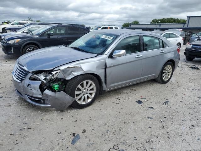 2013 Chrysler 200 Limited