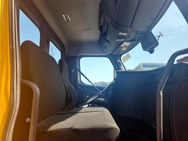 2024 Freightliner Cascadia 126 Semi Truck