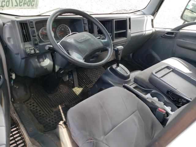 2019 Isuzu NRR