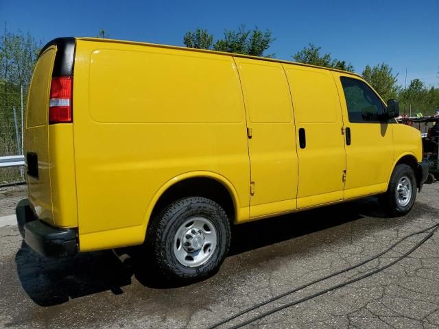 2020 Chevrolet Express G2500