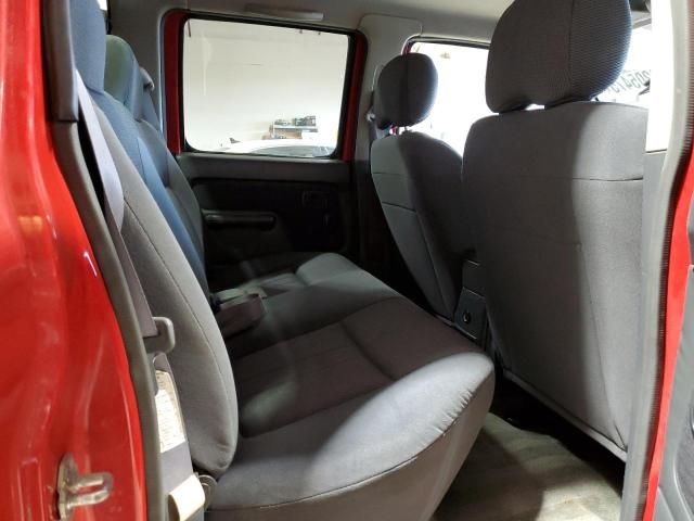2004 Nissan Frontier Crew Cab XE V6