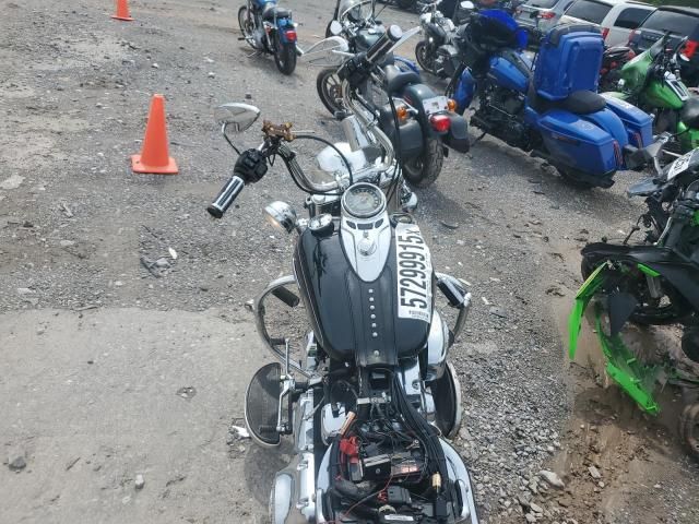 2015 Harley-Davidson Flstc Heritage Softail Classic