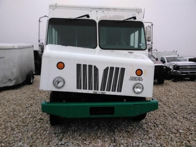 2016 Freightliner Chassis M Line WALK-IN Van