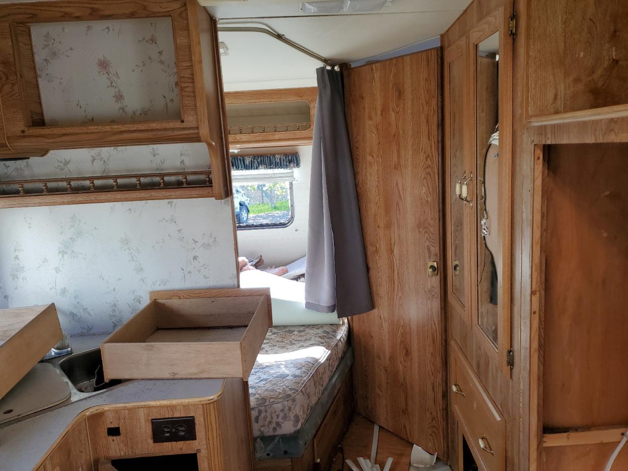 1989 Ford Econoline E350 Cutaway Van