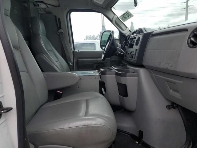 2011 Ford Econoline E250 van