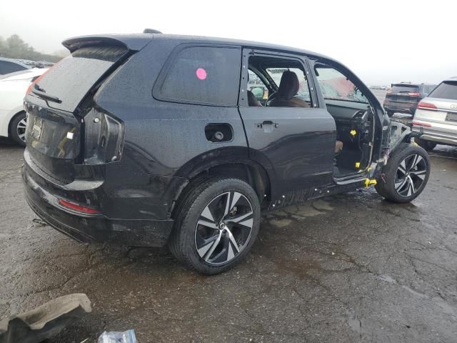 2023 Volvo XC90 Plus