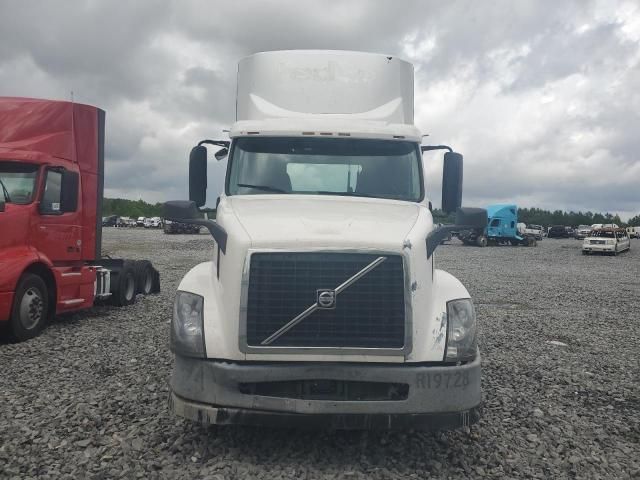 2017 Volvo VNL Semi Truck