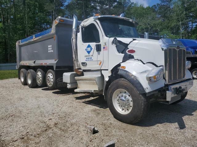 2021 Peterbilt 567