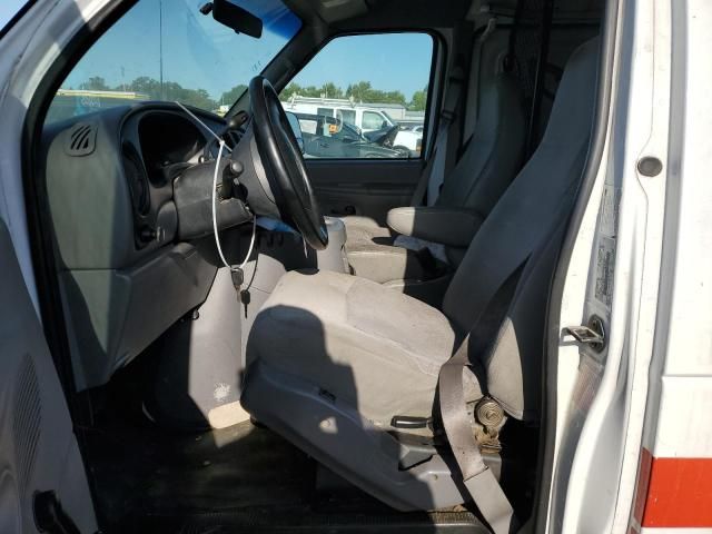 2001 Ford Econoline E250 Van