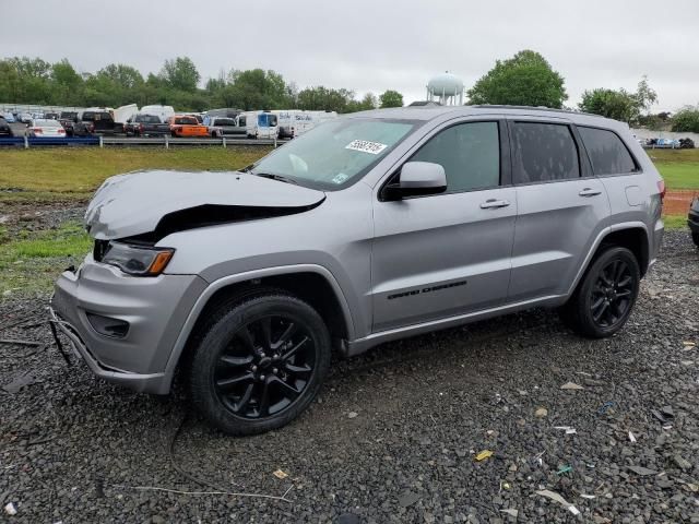 2020 Jeep Grand Cherokee Laredo