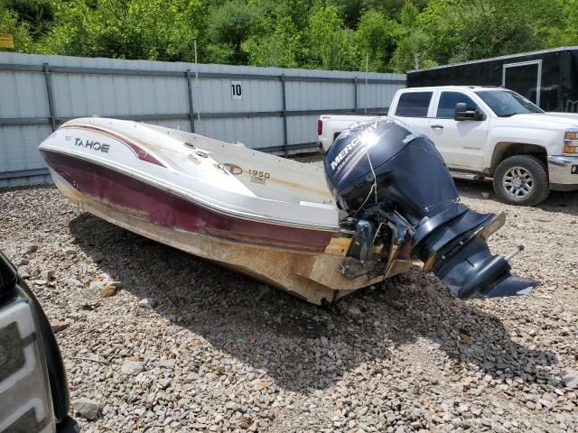 2019 Tracker Boat
