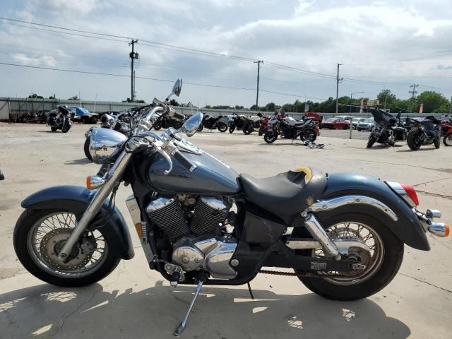 2002 Honda VT750 CDA