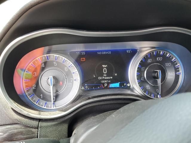 2016 Chrysler 300 Limited