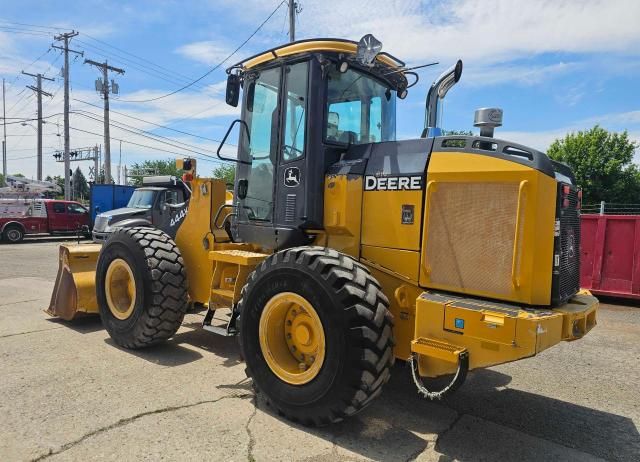 2017 John Deere 444K