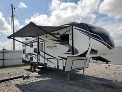 Salvage trucks for sale at Cahokia Heights, IL auction: 2020 Grandesign Reflection