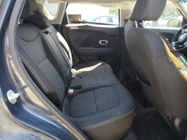 2014 KIA Soul +